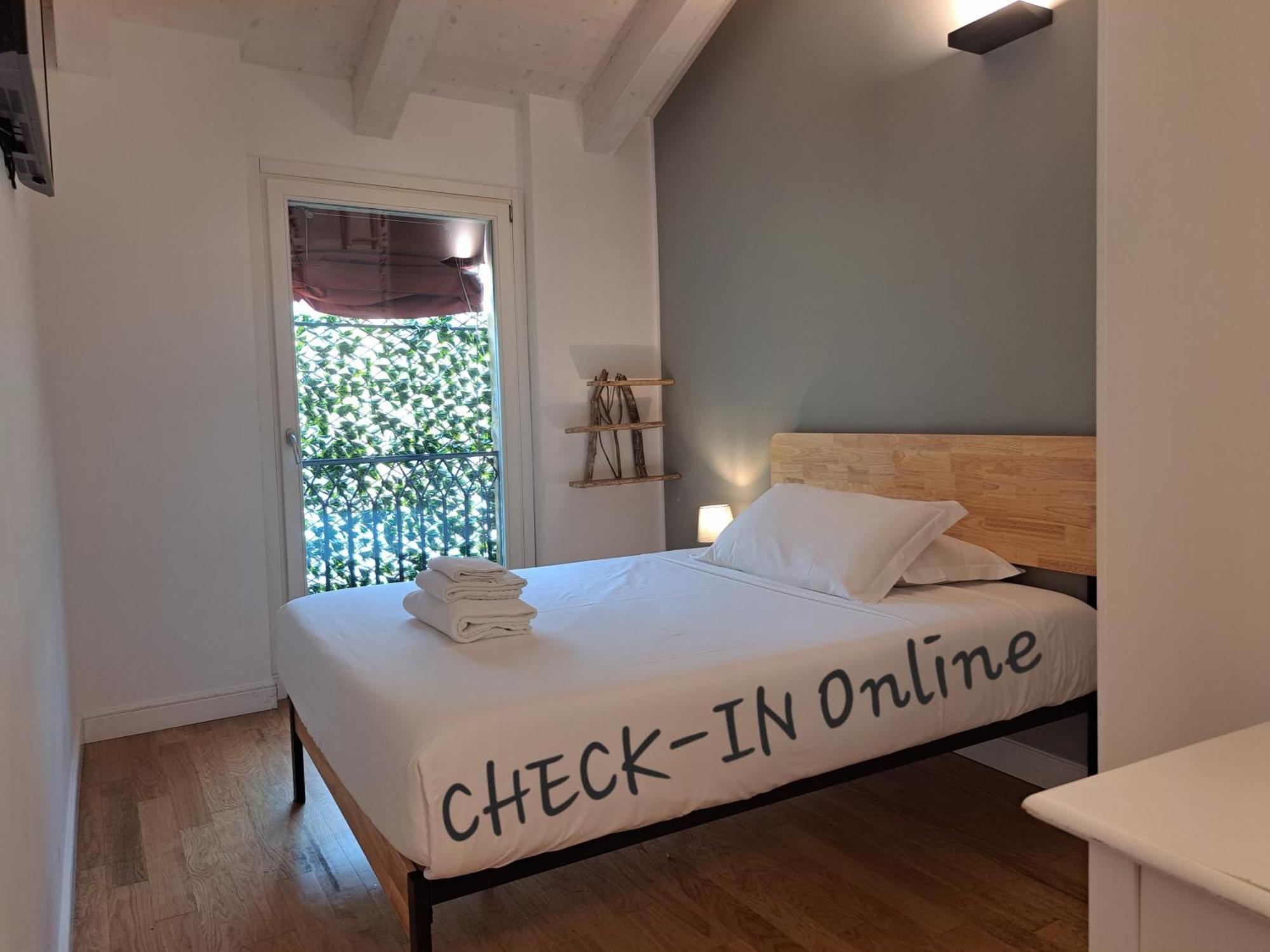 Cosmopolitan Central Rooms Bolonia Exterior foto