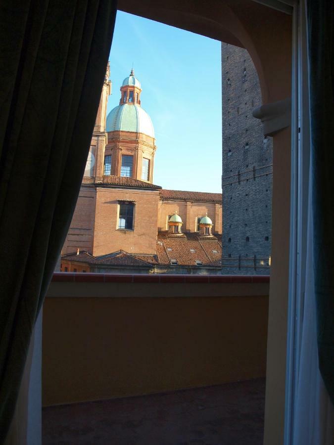 Cosmopolitan Central Rooms Bolonia Exterior foto